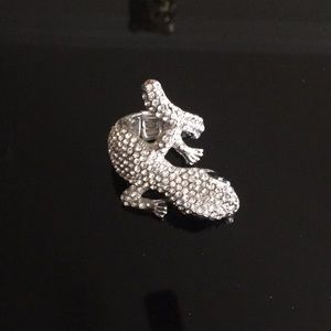 Rhinestone lizard ring